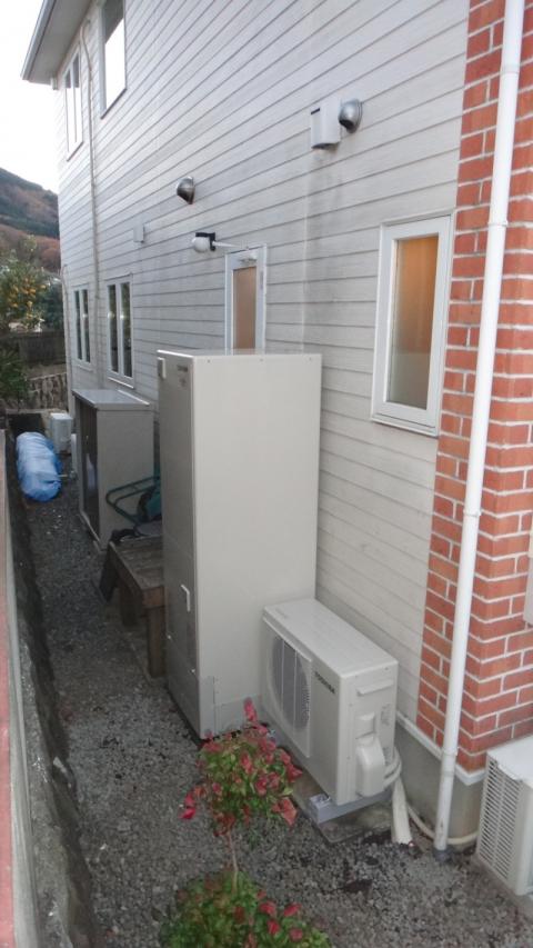 伊豆市エコキュート設置工事