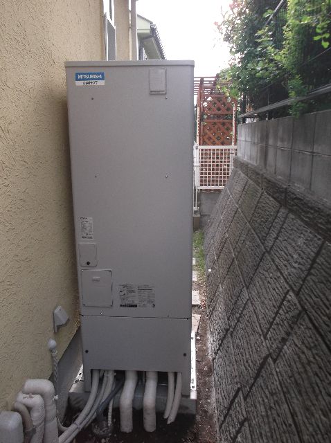 神奈川県横浜市T様邸　エコキュート