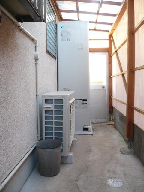 沼津市宮前町ダイキン460L角型エコキュート設置！