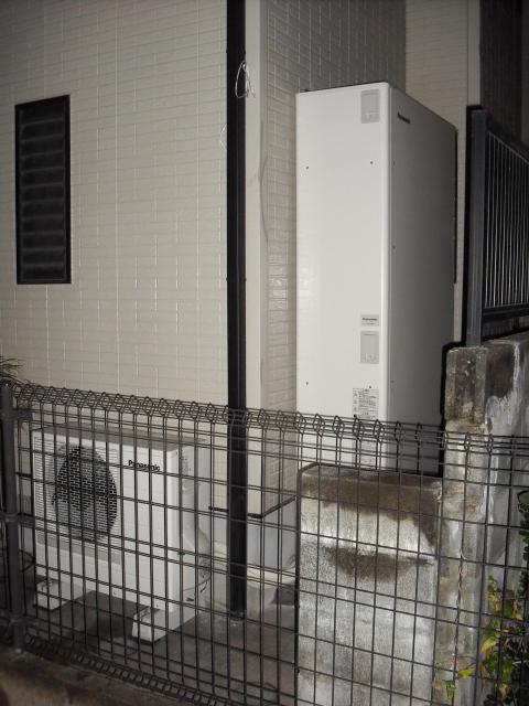 福岡市早良区百道　K様邸　エコキュート工事