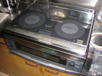 埼玉県さいたま市大宮区堀の内町　Oさま邸　 オール電化工事(エコキュート・IH)