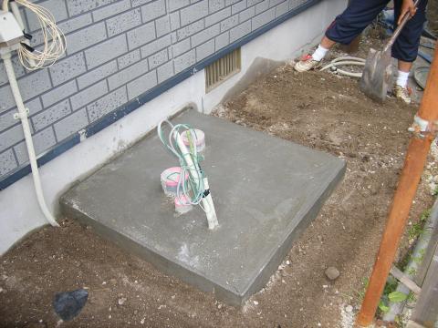 十和田市東地区S様邸　エコキュート工事