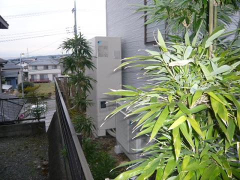三島市佐野見晴台　460Lエコキュート設置工事！