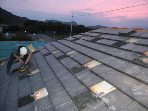 函南町肥田夕暮時太陽光発電システム現場にて