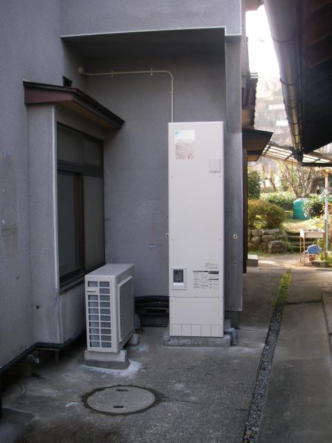 伊豆市でエコキュート設置しました。