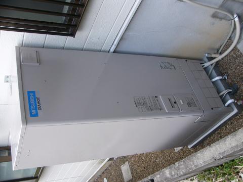 せなみ工務店のオール電化工事(電気温水器）