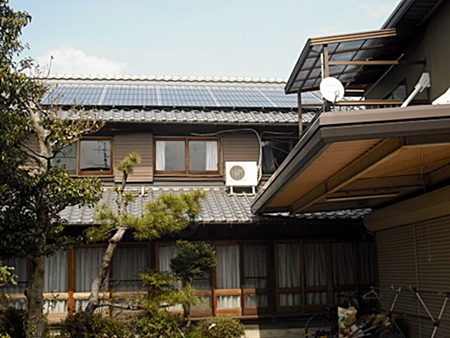 岐阜県安八郡　サンヨー太陽光発電HIT　設置