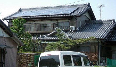 愛知県名古屋市  長州産業太陽光発電HIT　設置