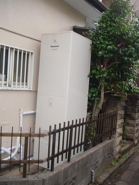 相模原市　東林間　エコキュート取り付け工事