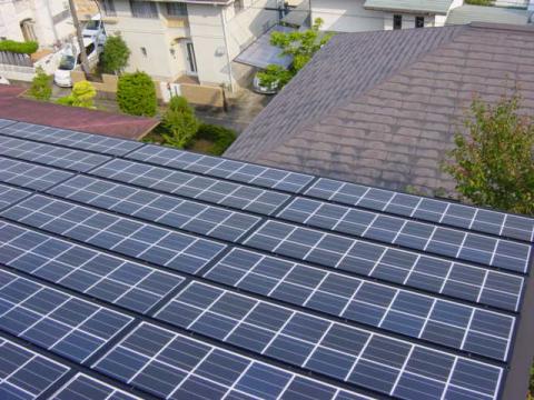 静岡県裾野市にて太陽光発電システム!