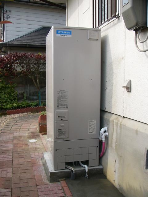 Y邸　プロパンガス〜三菱電機温水器