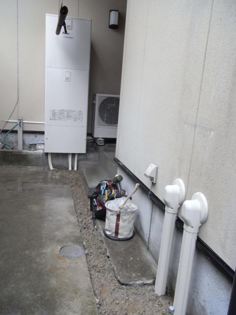 福岡市西区　Ｆ様邸　エコキュート