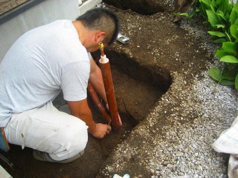 エコキュート工事です！