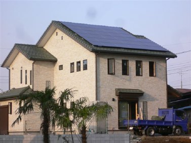 埼玉県日高市　成澤さま邸　 太陽光発電工事