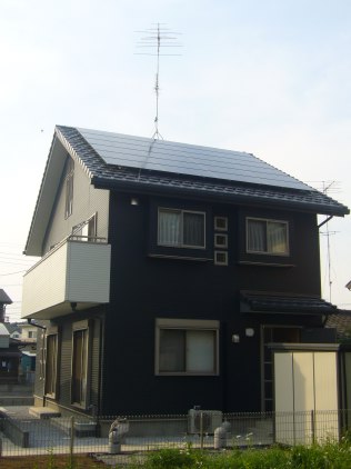 埼玉県坂戸市中小坂　Kさま邸　 太陽光発電システム設置工事