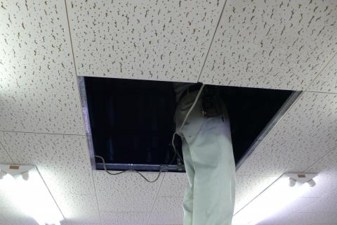 天井の開口完了です【エアコン工事】【長野県長野市】オール電化・エコ電化ＪＰ【大光電気商会】