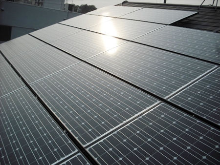 愛知県名古屋市  長州産業太陽光発電HIT　設置