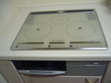 埼玉県蓮田市馬込　Kさま邸　 オール電化工事(エコキュート・IH)