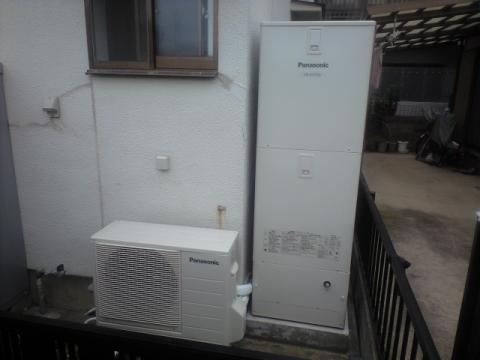 神戸市西区のエコキュート工事です