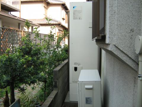 加古川市でエコキュート工事