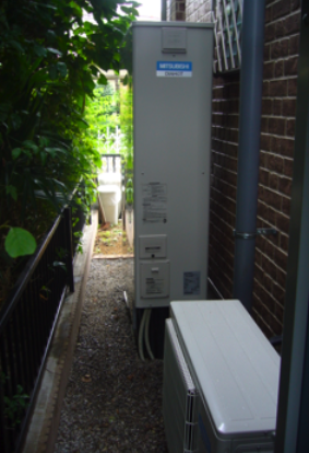 埼玉県鳩ヶ谷市　吉田さま邸　 オール電化工事(エコキュート・IH)]