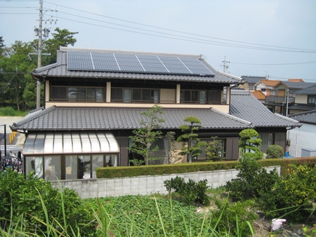 愛知県安城市  長州産業　太陽光発電HIT　設置