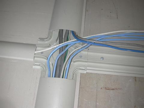 プロにお任せ下さい【ＬＡＮ配線工事】【長野県長野市】エコ電化ＪＰ【大光電気商会】