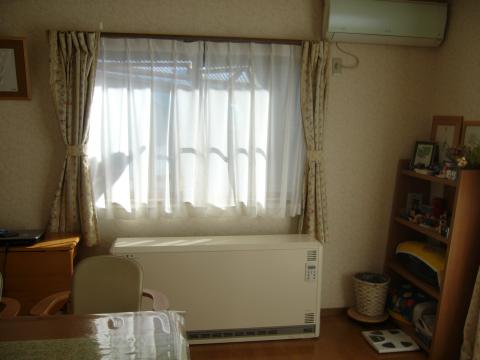 蓄熱暖房機（高崎市Sさま邸）