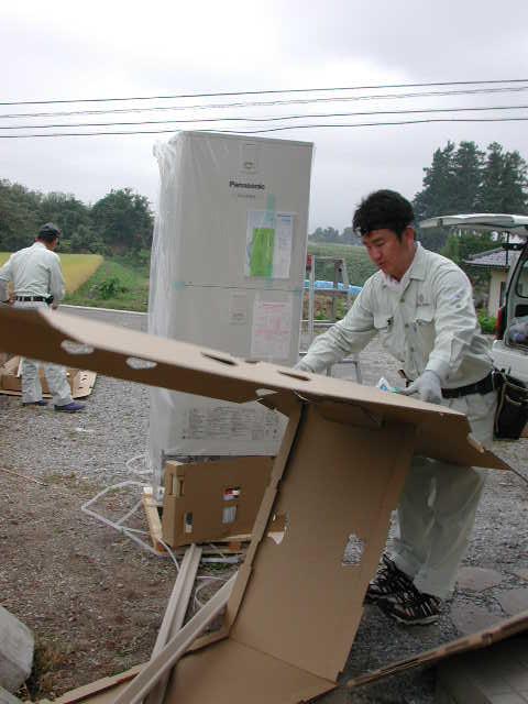 もう片付けです【エコキュート工事】【長野県塩尻市】オール電化はエコ電化ＪＰ【大光電気商会】