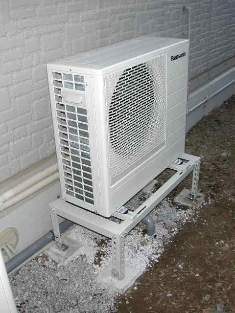 排水配管完了です【エコキュート工事】【長野県塩尻市】オール電化はエコ電化ＪＰ【大光電気商会】