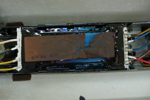 これは危険です【省エネ照明工事】【長野県長野市】照明工事はオール電化・エコ電化JP【大光電気商会】