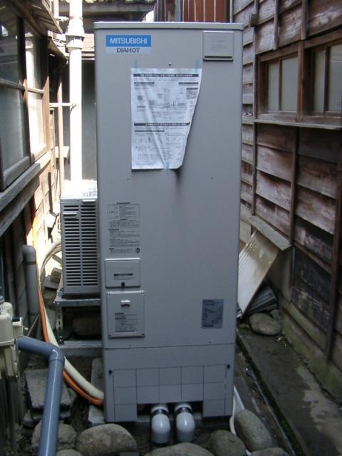H様宅エコキュート
