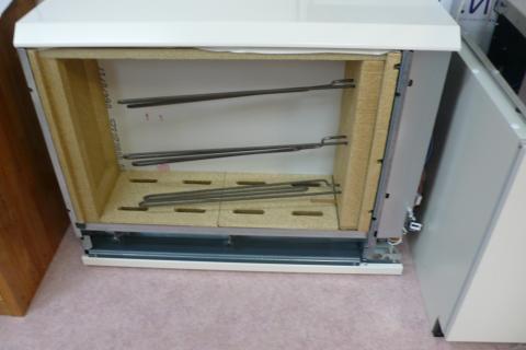 これが内部です【蓄熱暖房器工事】【長野県長野市】オール電化・エコ電化jp【大光電気商会】