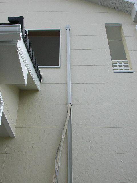 配管をします【ズバ暖エアコン工事】【長野県長野市オール電化・】エコ電化JP【大光電気商会】