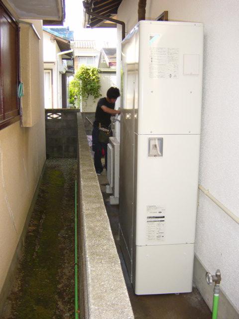 370L薄型エコキュート設置