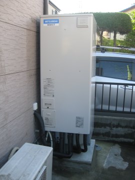 [埼玉県草加市氷川町　Oさま邸　オール電化工事(エコキュート・IH)]