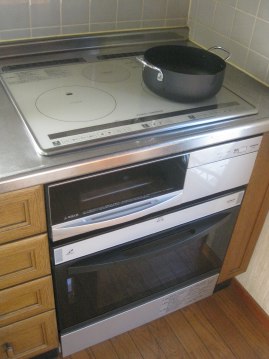 埼玉県さいたま市見沼区堀崎町　Iさま邸　オール電化工事(エコキュート・IH・ビルトイン電気オーブン）