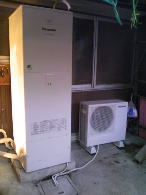 兵庫県三木市Ｙ様邸エコキュート