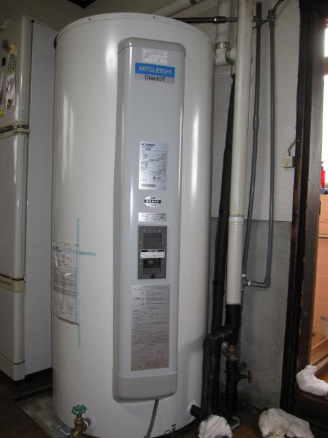 三菱深夜電力電気温水器SRG-3759