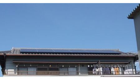 愛知県　太陽光発電システム　HIT設置