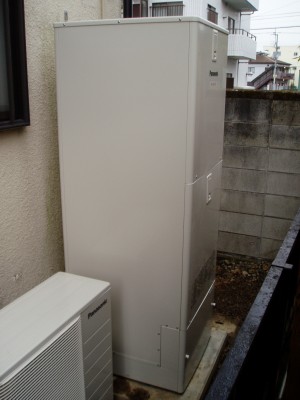 栃木県宇都宮市　S様邸　エコキュート設置工事