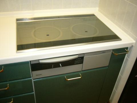 静岡県沼津市ＩＨクッキングヒーター設置工事！