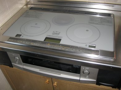 埼玉県上尾市東町　Oさま邸　オール電化工事(エコキュート・IH)