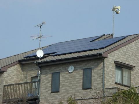 横浜市保土ヶ谷区（仏向町睦ヶ丘自治会）　シャープ太陽光発電4.16kW
