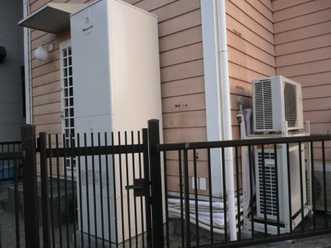 平塚市Ｔ様邸　エコキュート設置