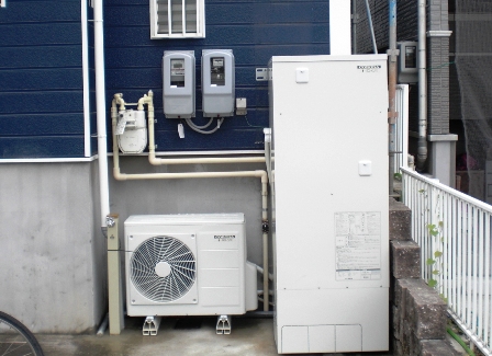 愛知県大府市N様邸　エコキュート設置写真