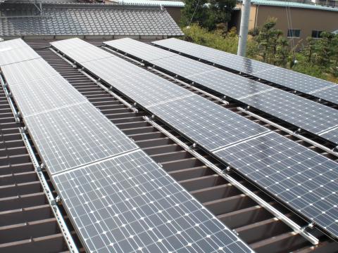 愛知県扶桑郡大口町　太陽光発電　サンヨー製　