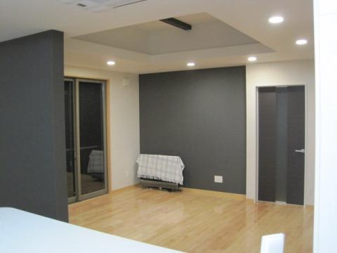 ナチュラル色です。3色のLED電球です【LED照明】【長野県長野市】オール電化・エコ電化JP【大光電気商会】