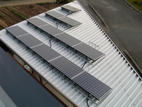 車庫の上に太陽光発電！！サンヨー2.52ｋｗ