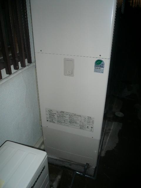 大阪府茨木市でＩＨとエコキュートを取り付けるオール電化工事